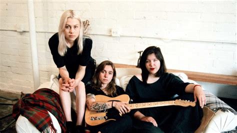 famous topless singer|Phoebe Bridgers and Lucy Dacus Go Topless on。